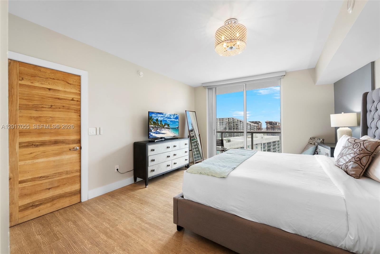 ICON BRICKELL CONDO NO 3 - Residential