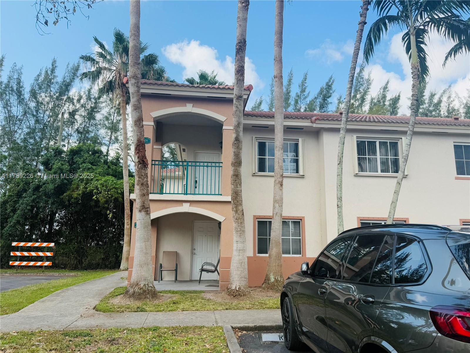 Rental Property at 1320 Se 31st Ct 201-37, Homestead, Miami-Dade County, Florida - Bedrooms: 3 
Bathrooms: 2  - $2,300 MO.