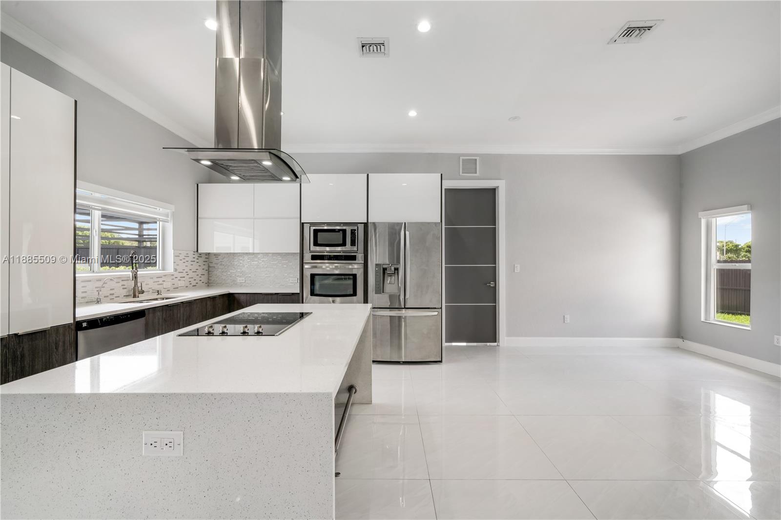 KENDALWOOD ESTATES - Residential Lease