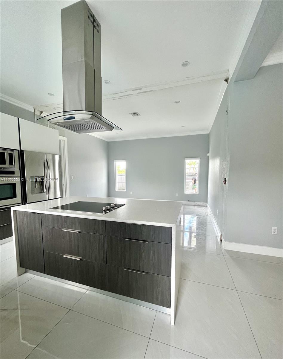 KENDALWOOD ESTATES - Residential Lease