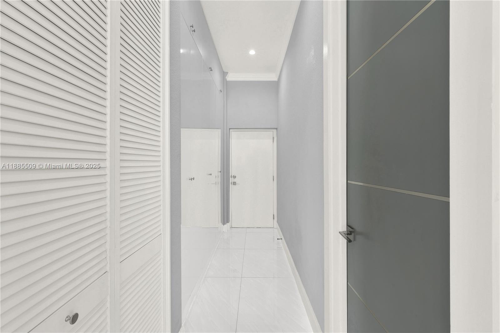 KENDALWOOD ESTATES - Residential Lease