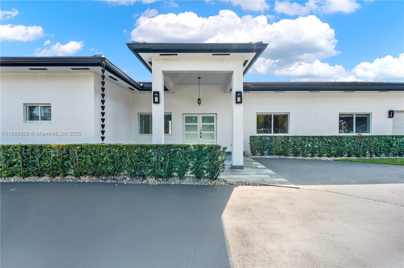 KENDALWOOD ESTATES - Residential Lease