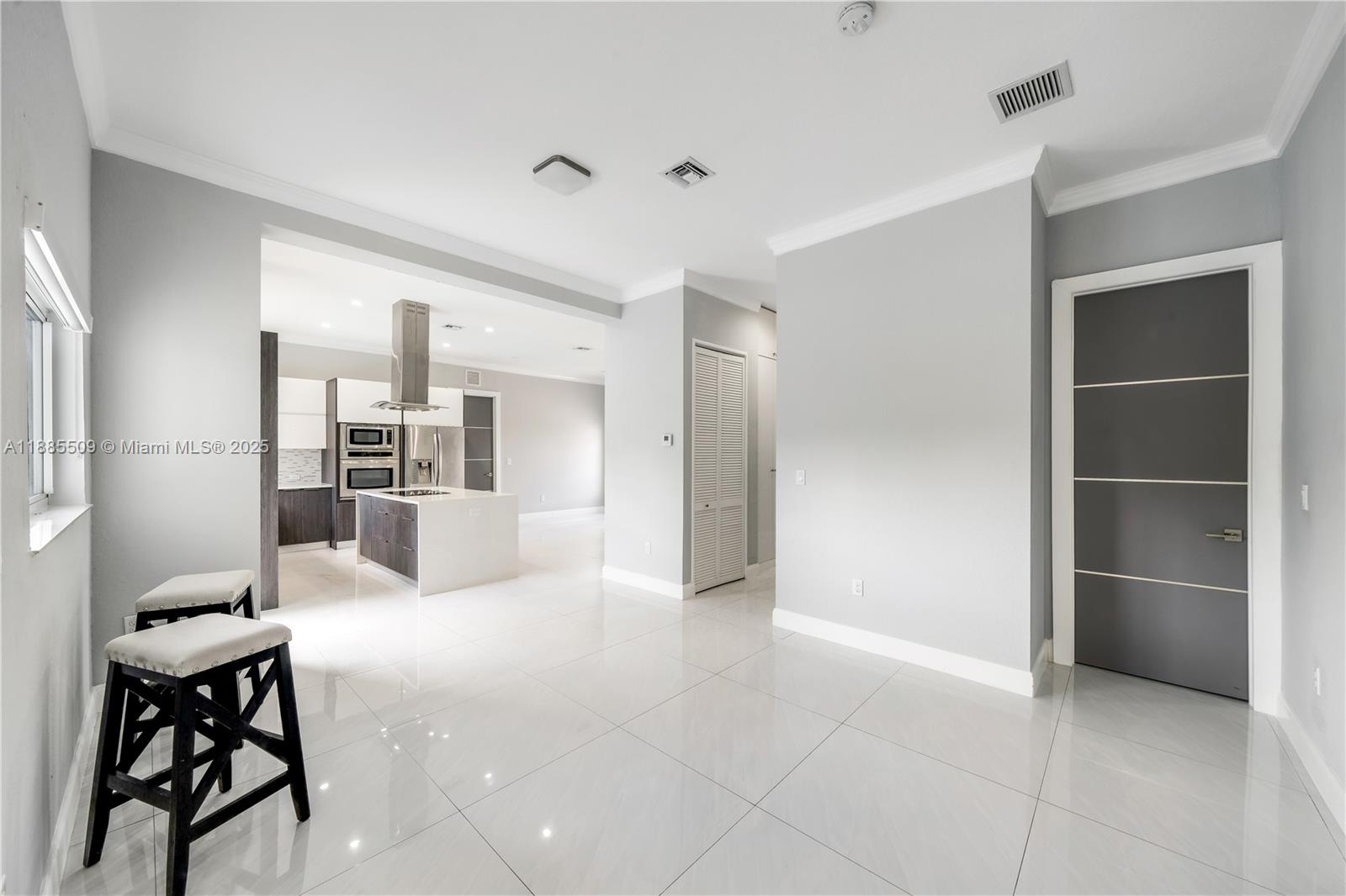 KENDALWOOD ESTATES - Residential Lease