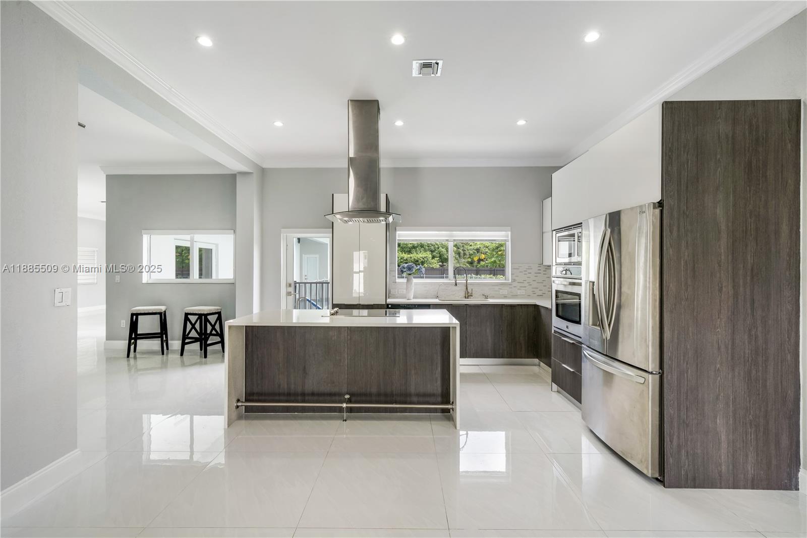 KENDALWOOD ESTATES - Residential Lease