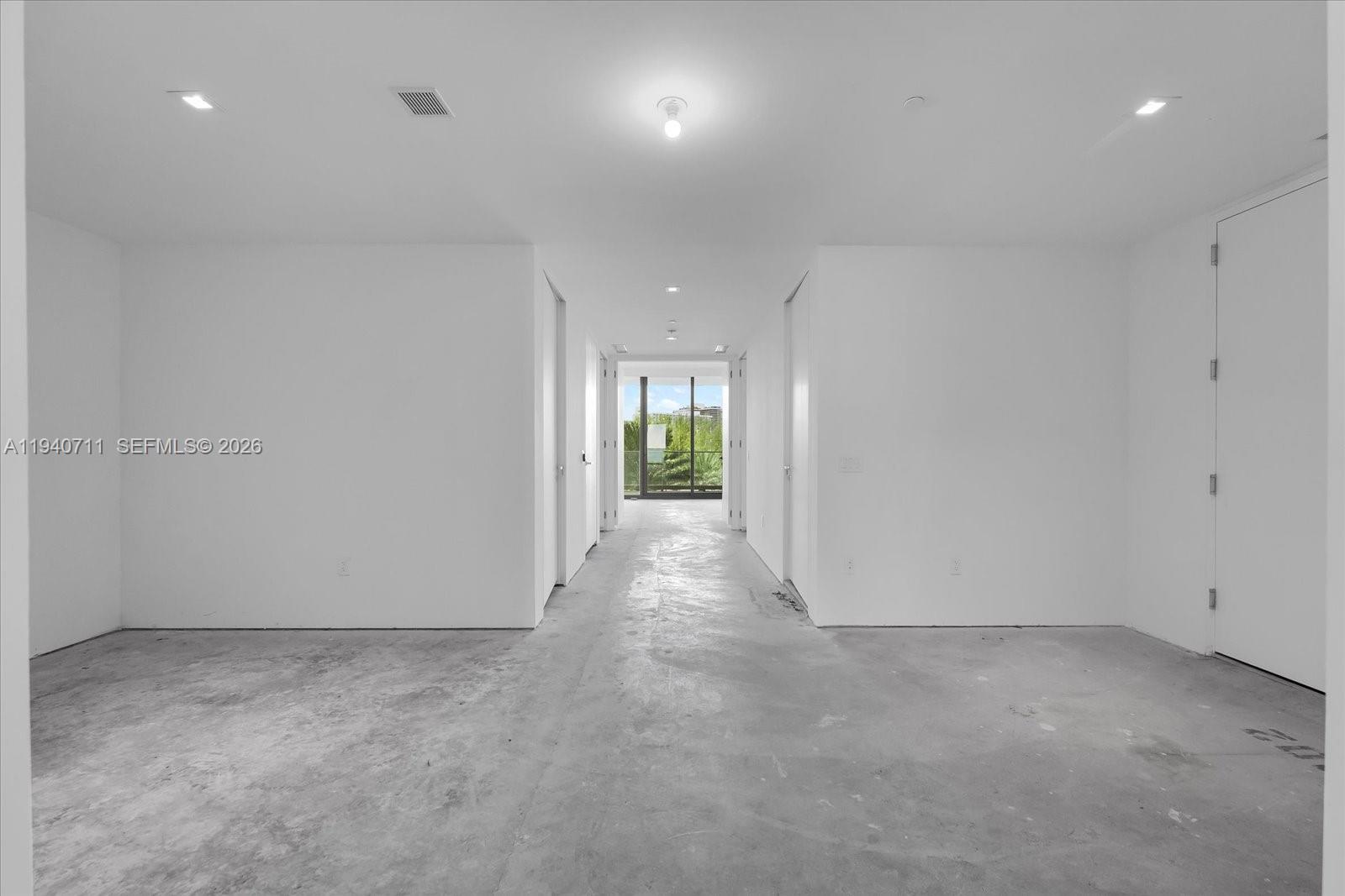 18975 COLLINS CONDO - Residential