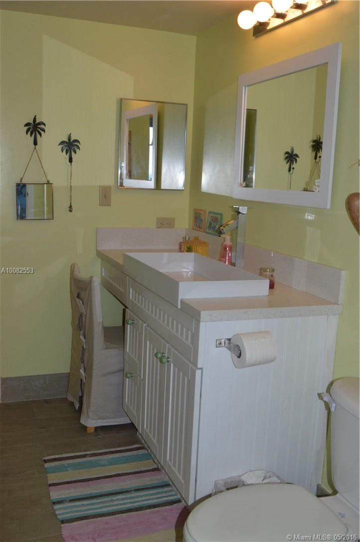 Tides At Bridgeside Squar - Residential Lease