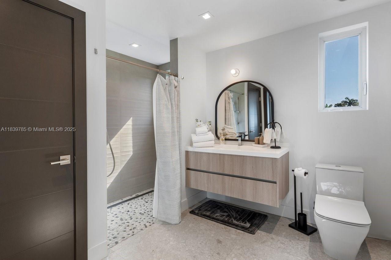 CHAMBERS SUB SW1/4 - Residential