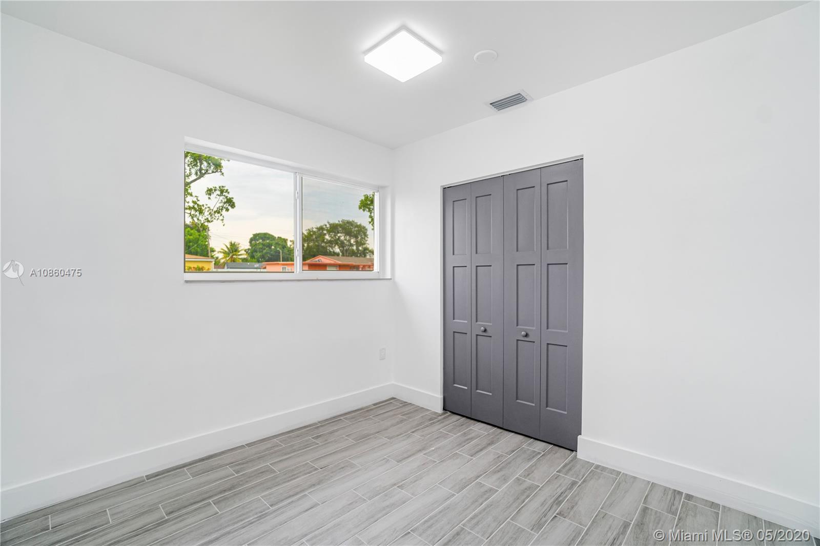 PINE TREE PARK 1ST ADDN - Residential