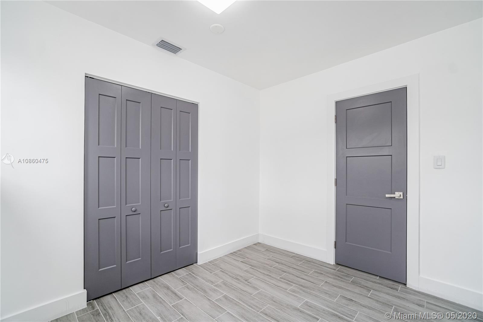 PINE TREE PARK 1ST ADDN - Residential