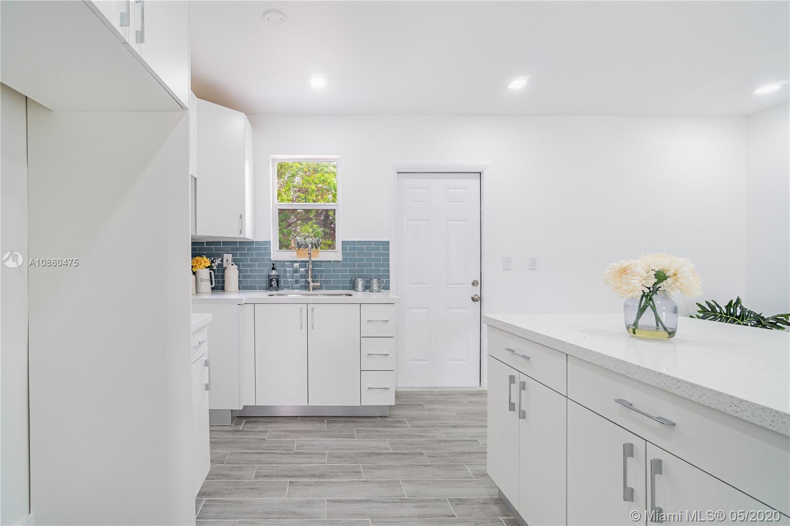 PINE TREE PARK 1ST ADDN - Residential