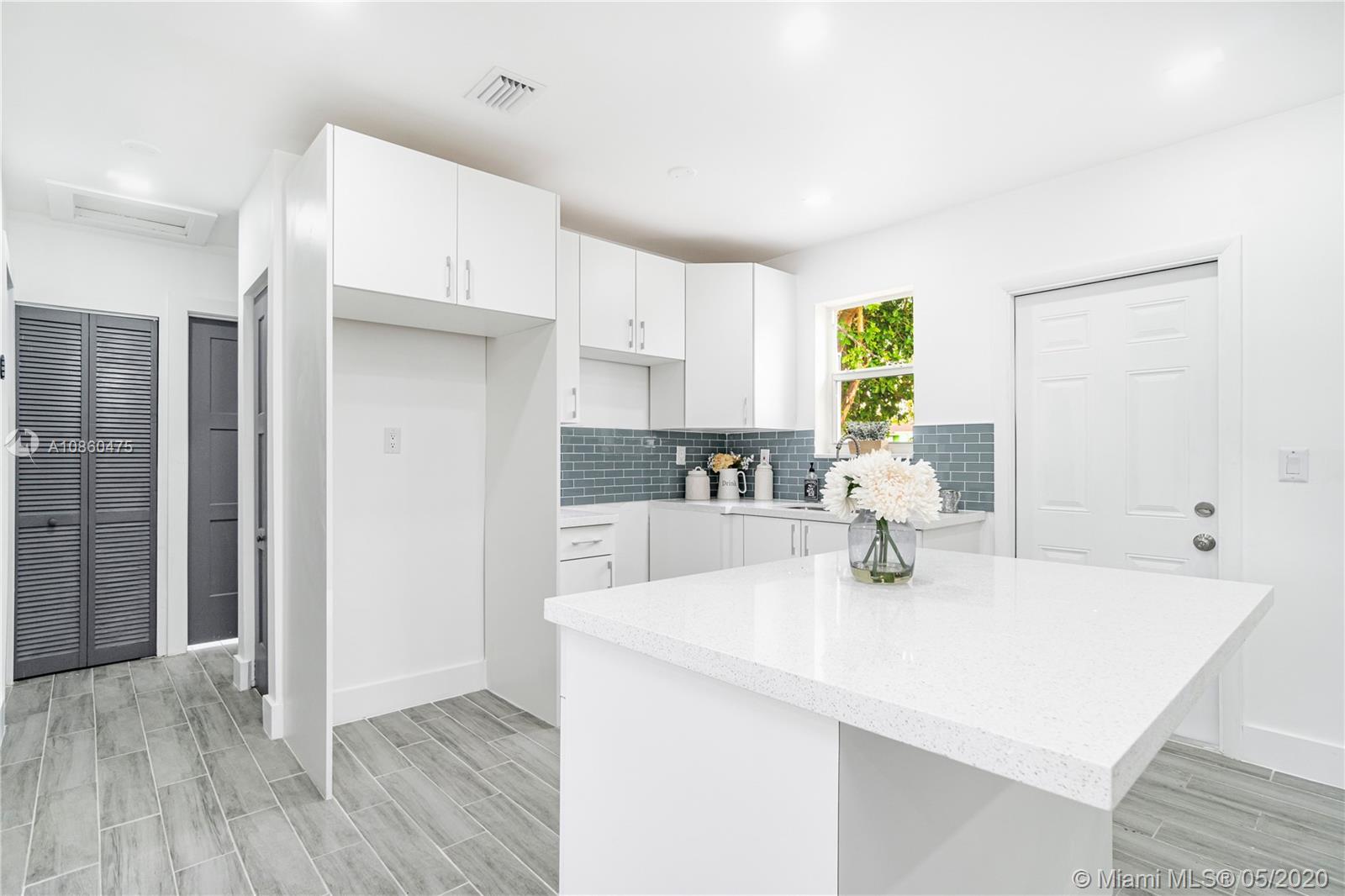 PINE TREE PARK 1ST ADDN - Residential