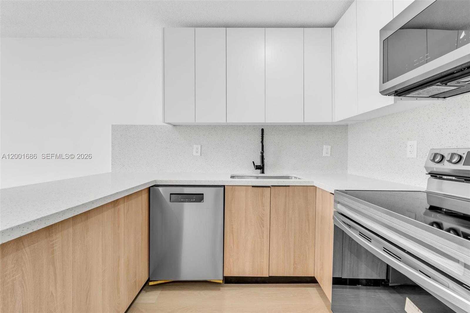 1611 NE 50th Ct 2