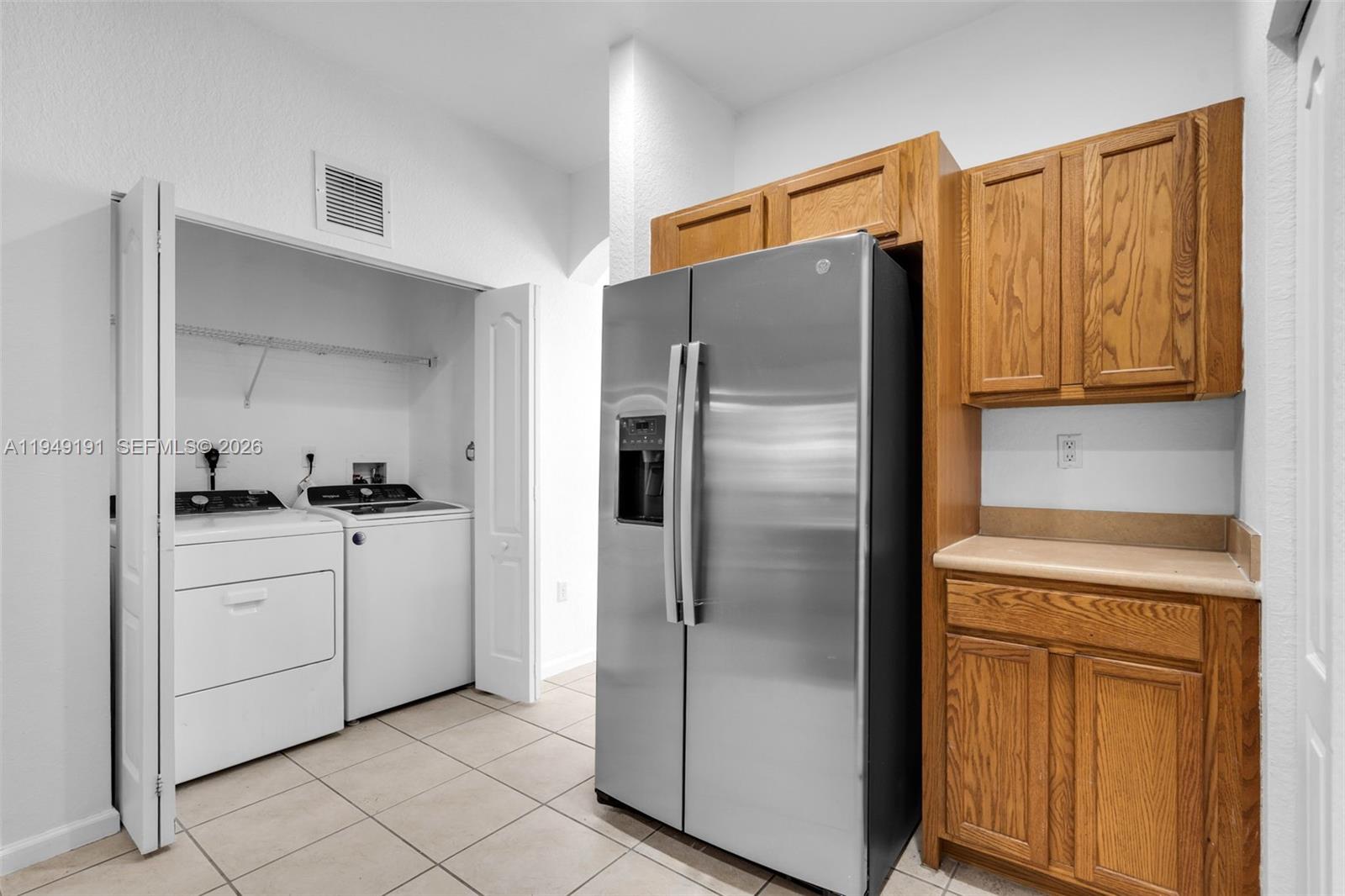 MAJORCA ISLES II CONDO - Residential