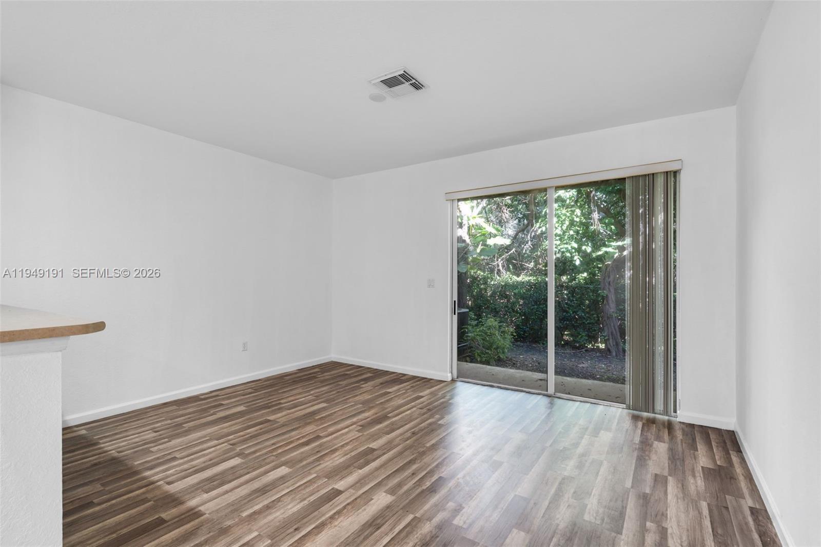 MAJORCA ISLES II CONDO - Residential