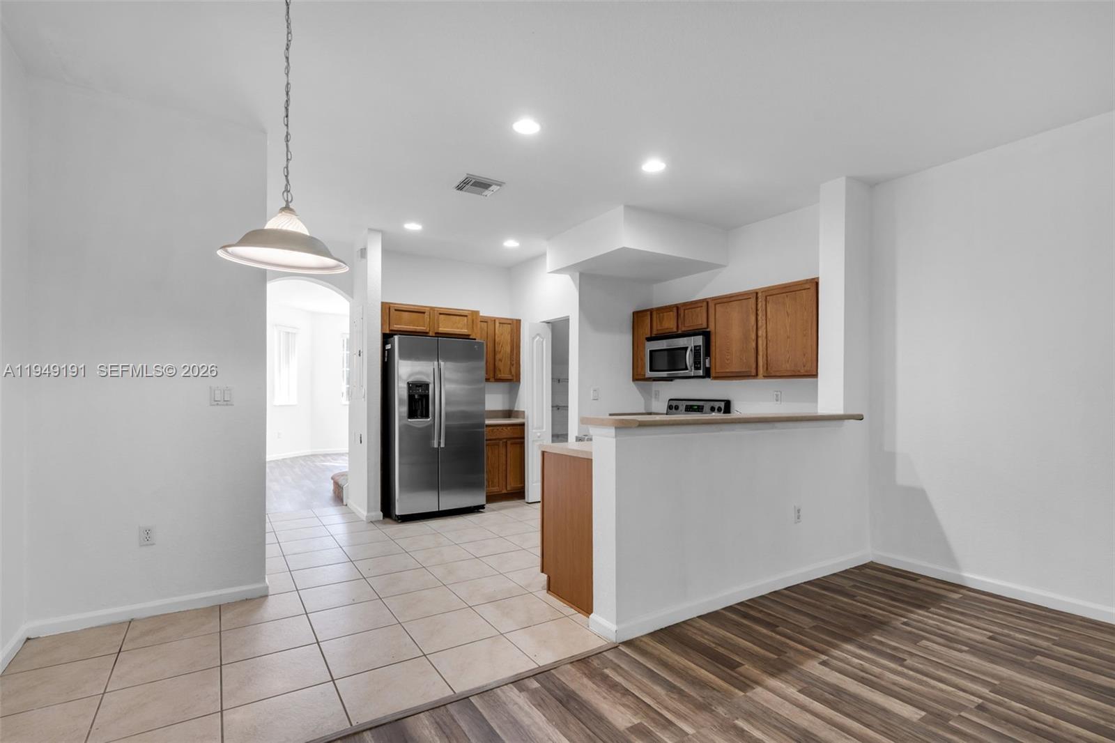 MAJORCA ISLES II CONDO - Residential