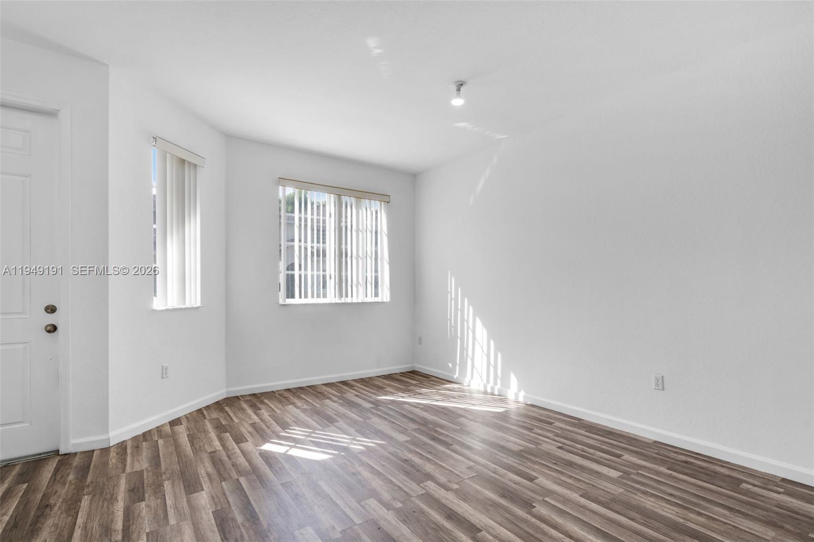 MAJORCA ISLES II CONDO - Residential