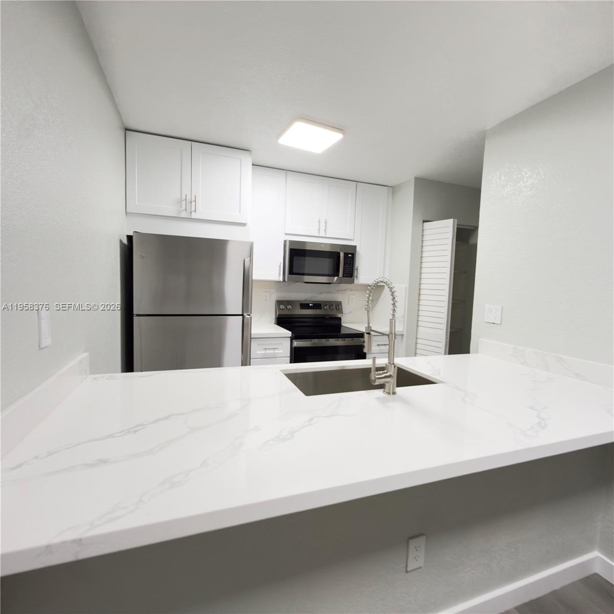 MOORS POINTE CONDO - Residential Lease