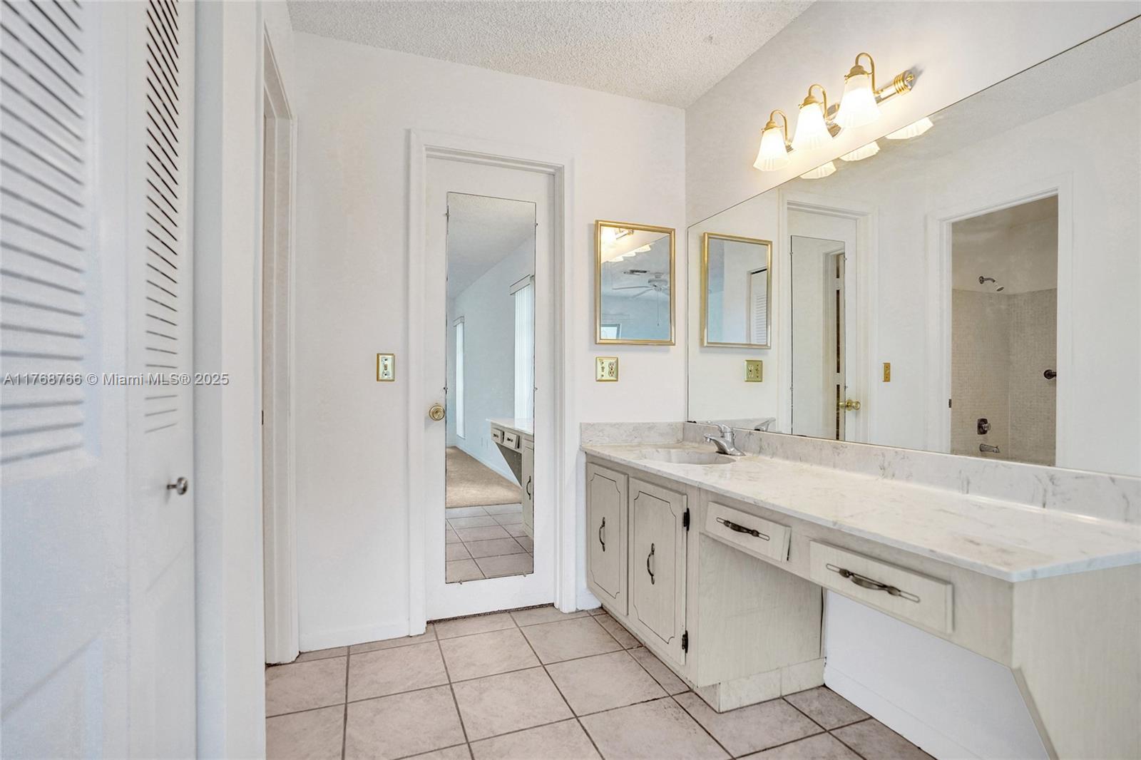 PINES OF DELRAY CONDO - Residential