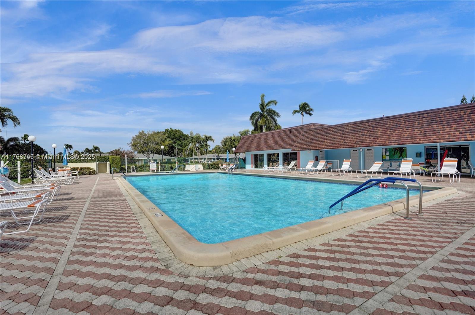PINES OF DELRAY CONDO - Residential