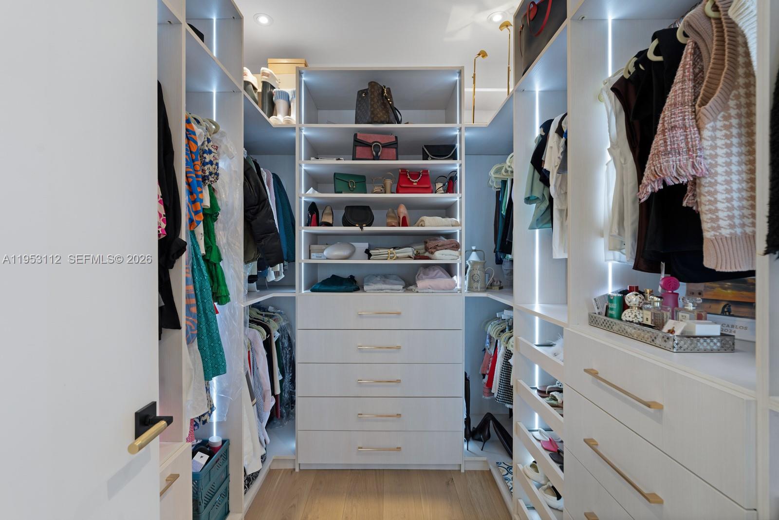 KENDALL GROVES ESTATES 1S - Residential