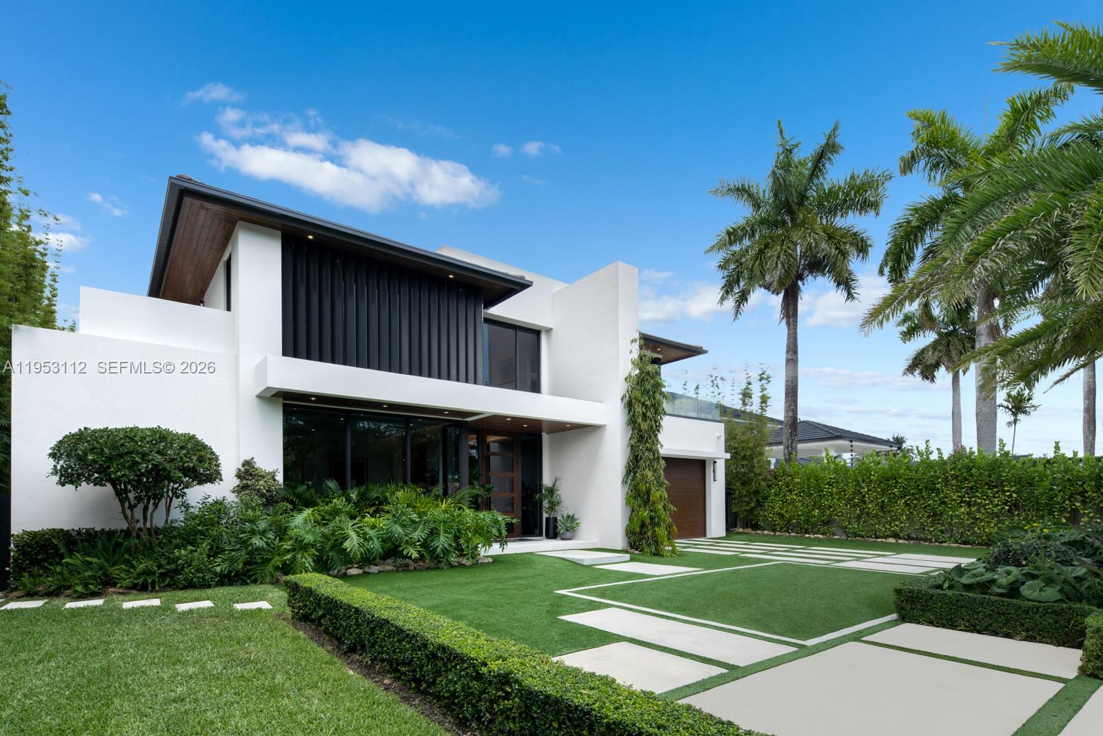 KENDALL GROVES ESTATES 1S - Residential