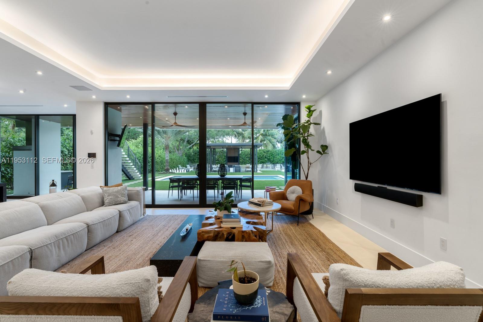 KENDALL GROVES ESTATES 1S - Residential