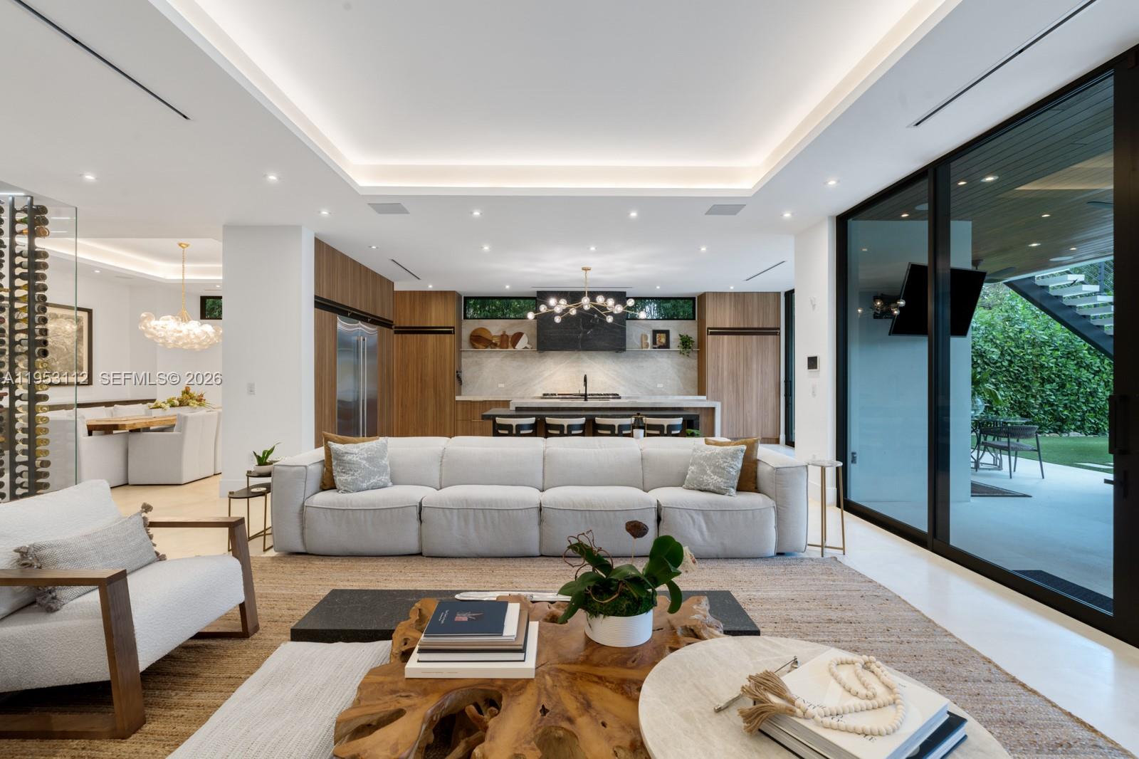 KENDALL GROVES ESTATES 1S - Residential