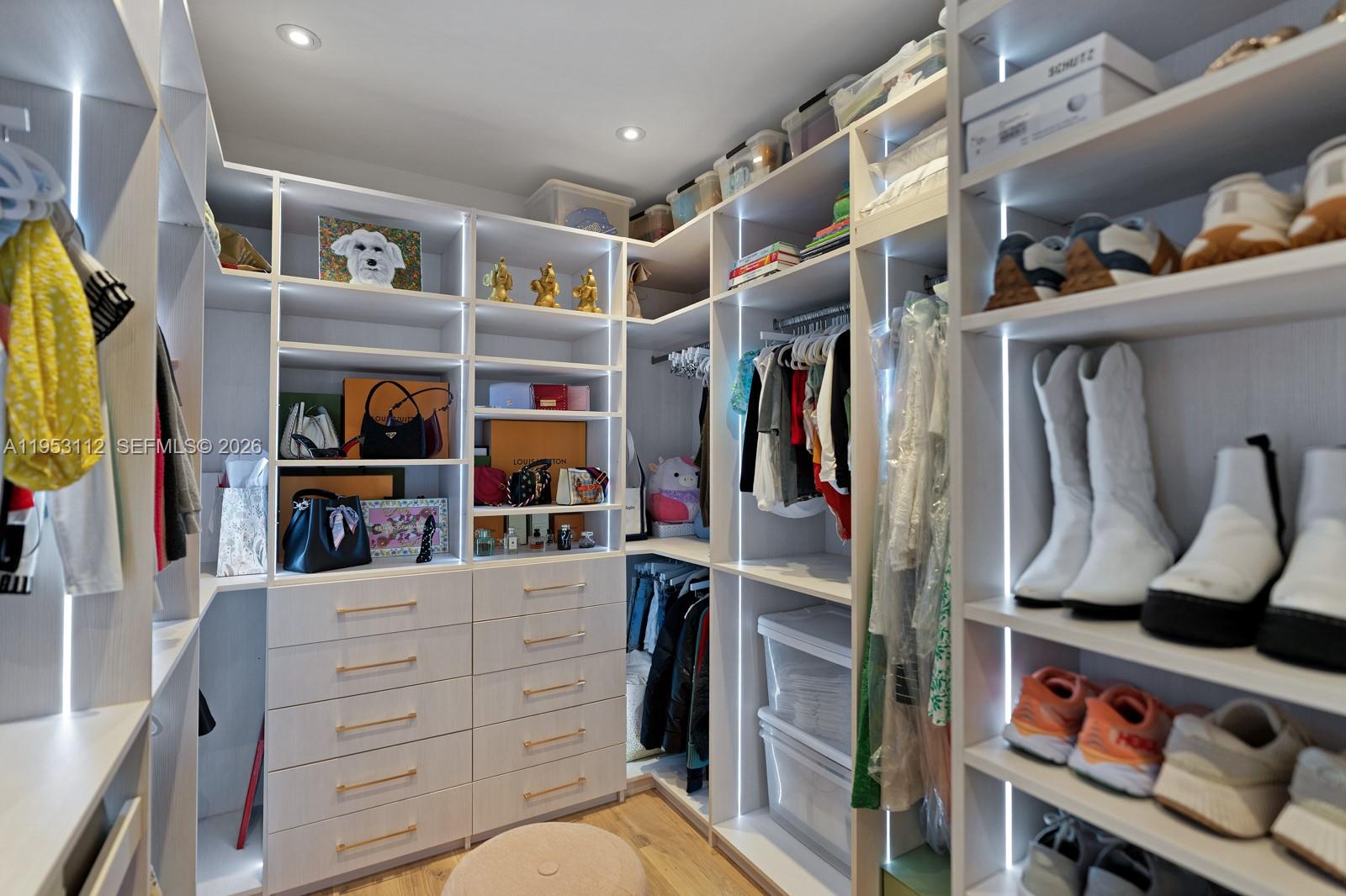 KENDALL GROVES ESTATES 1S - Residential