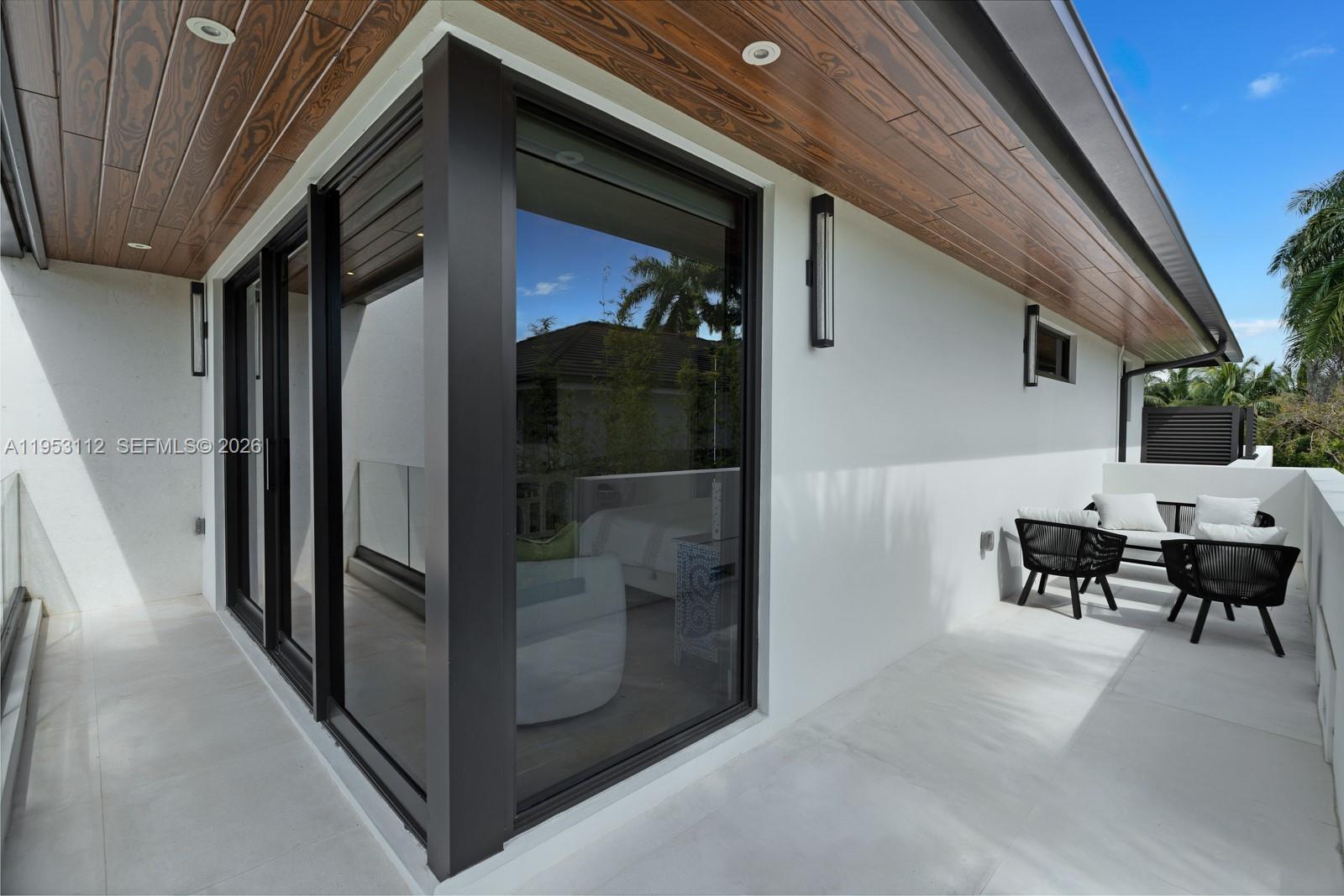 KENDALL GROVES ESTATES 1S - Residential