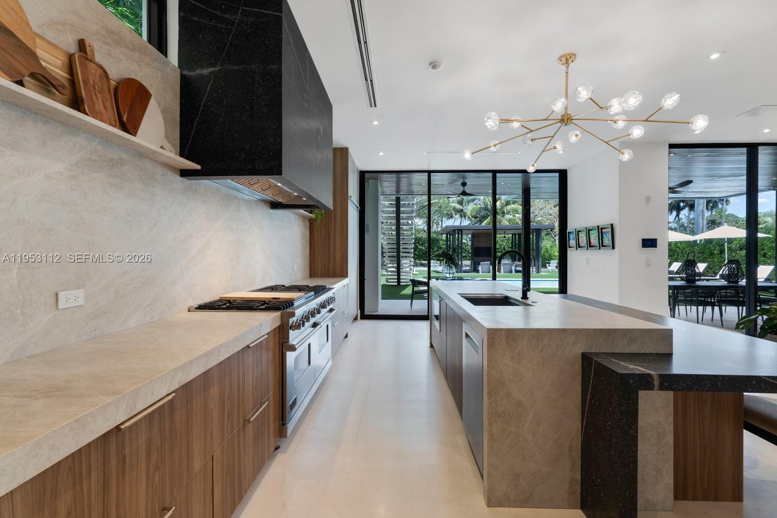 KENDALL GROVES ESTATES 1S - Residential