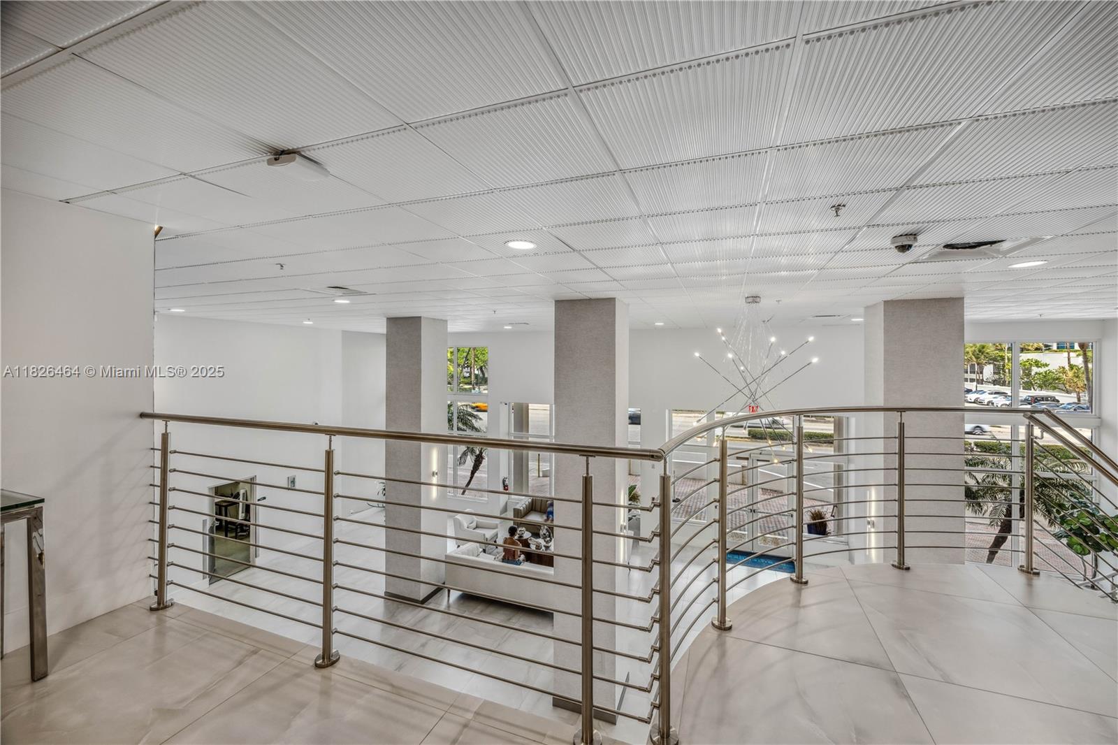 RESIDENCES ON HOLLYWOOD B - Residential