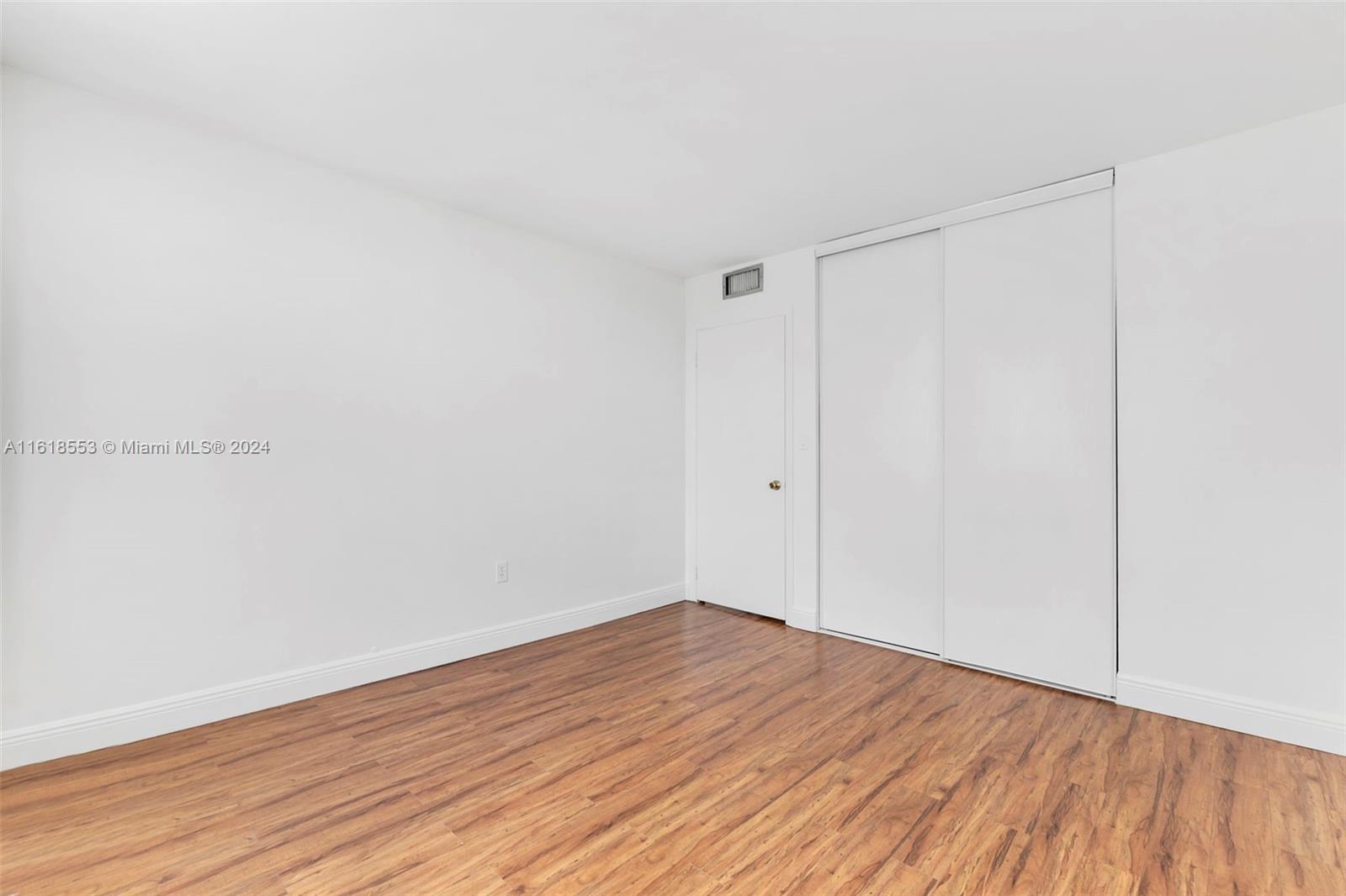 COMMODORE PLAZA CONDO - Residential