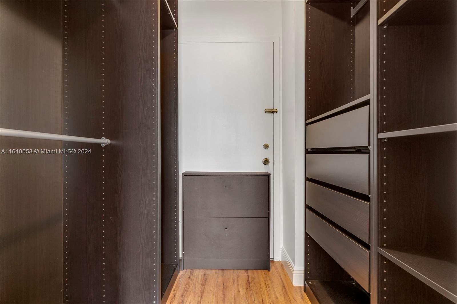 COMMODORE PLAZA CONDO - Residential