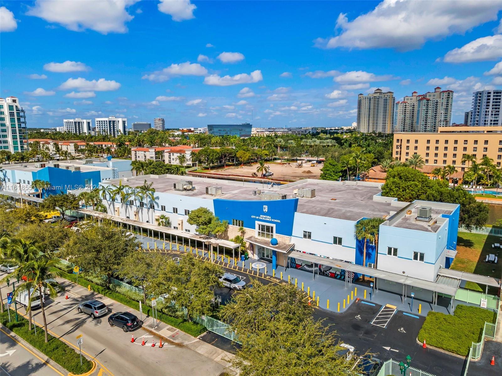 COMMODORE PLAZA CONDO - Residential
