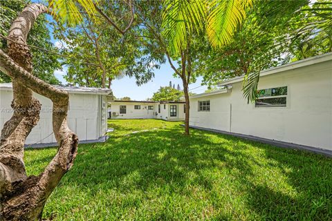 Tiny photo for 235 NW 127th St, North Miami, FL 33168 (MLS # A12006253)