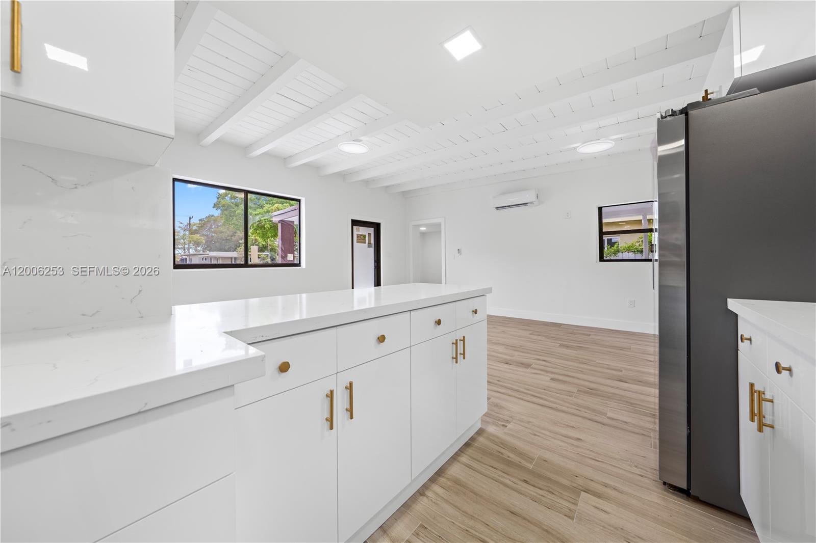 ALHAMBRA HEIGHTS SEC 5 - Residential