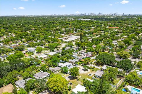 Tiny photo for 235 NW 127th St, North Miami, FL 33168 (MLS # A12006253)