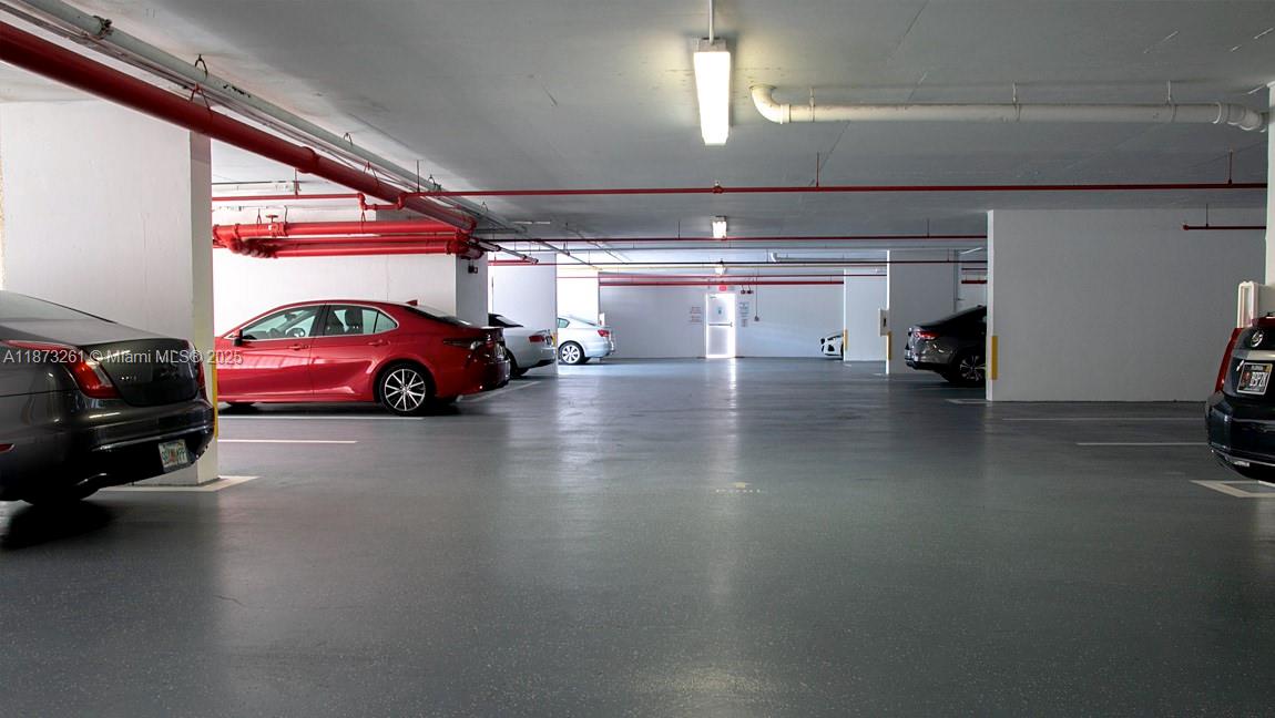 MARINA BAY CLUB CONDO HOT - Residential Lease