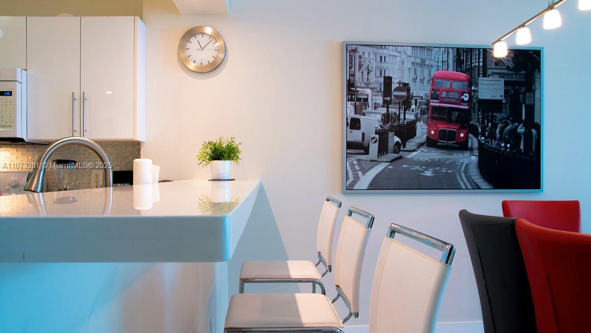 MARINA BAY CLUB CONDO HOT - Residential Lease