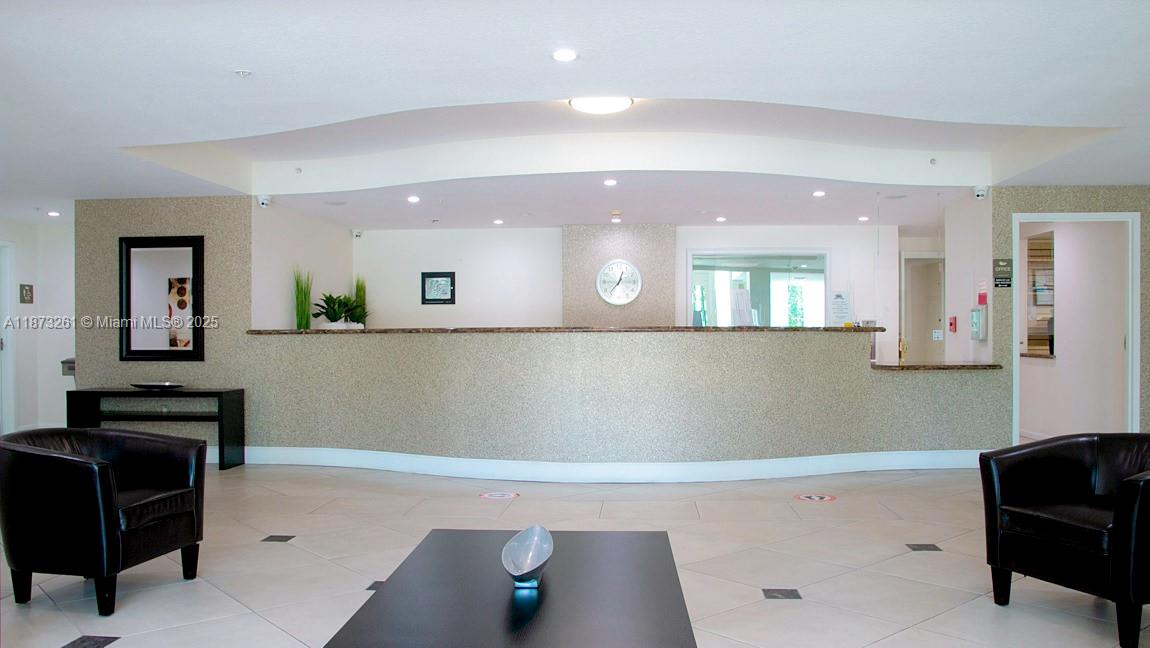 MARINA BAY CLUB CONDO HOT - Residential Lease