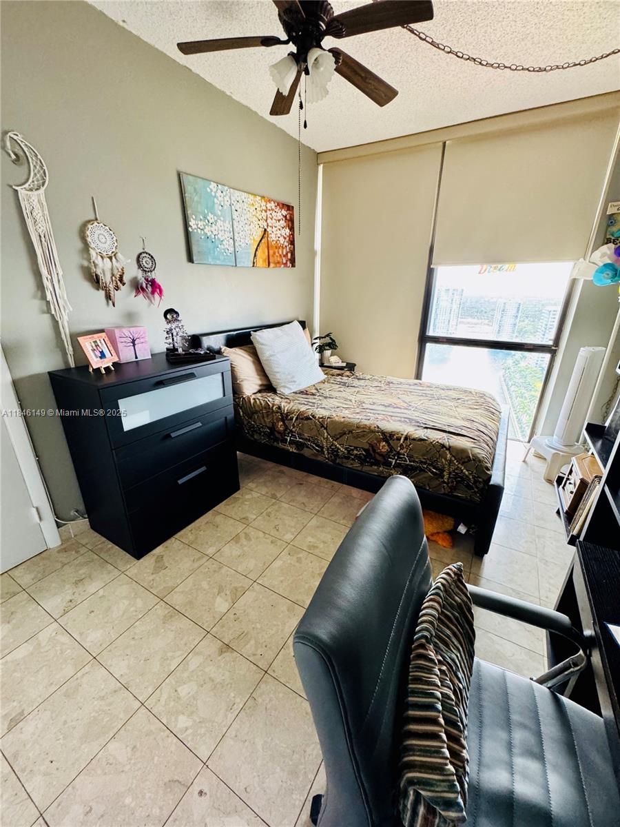 TOWER AT BISCAYNE COVE CO - Residential