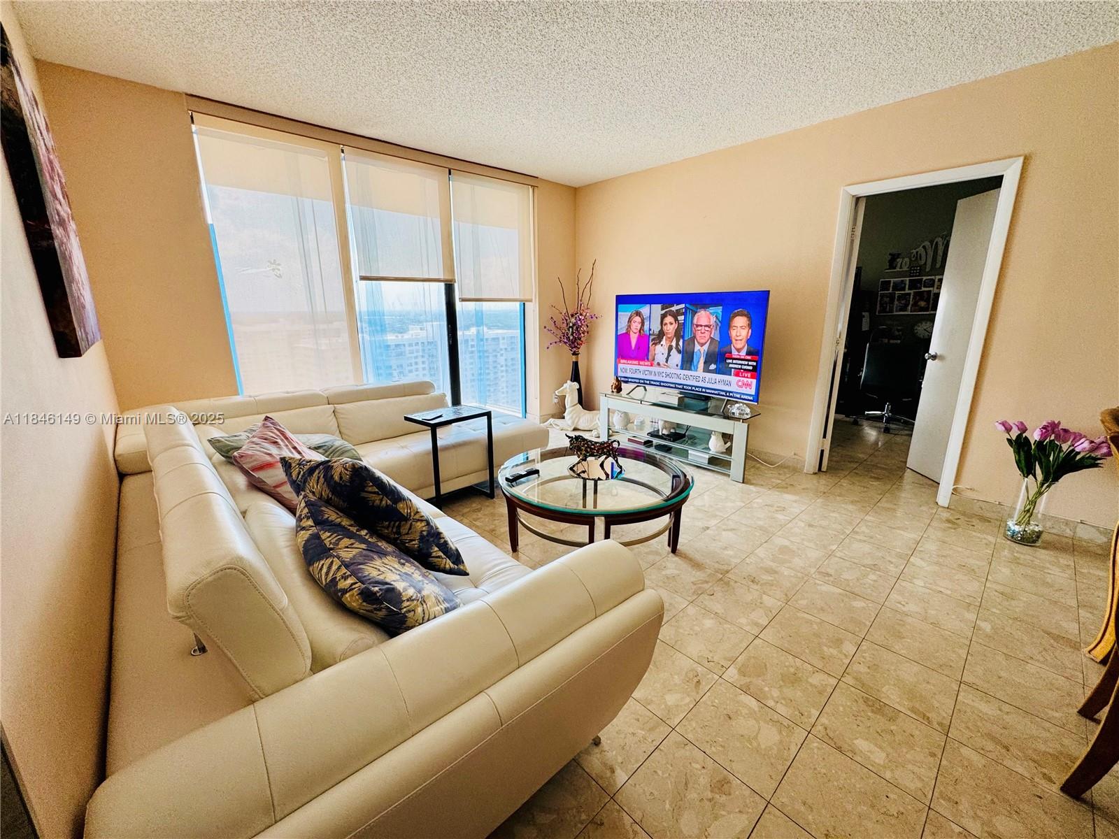 18181 NE 31st Ct PH03