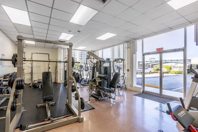 IMPERIAL TOWERS CONDO - Residential
