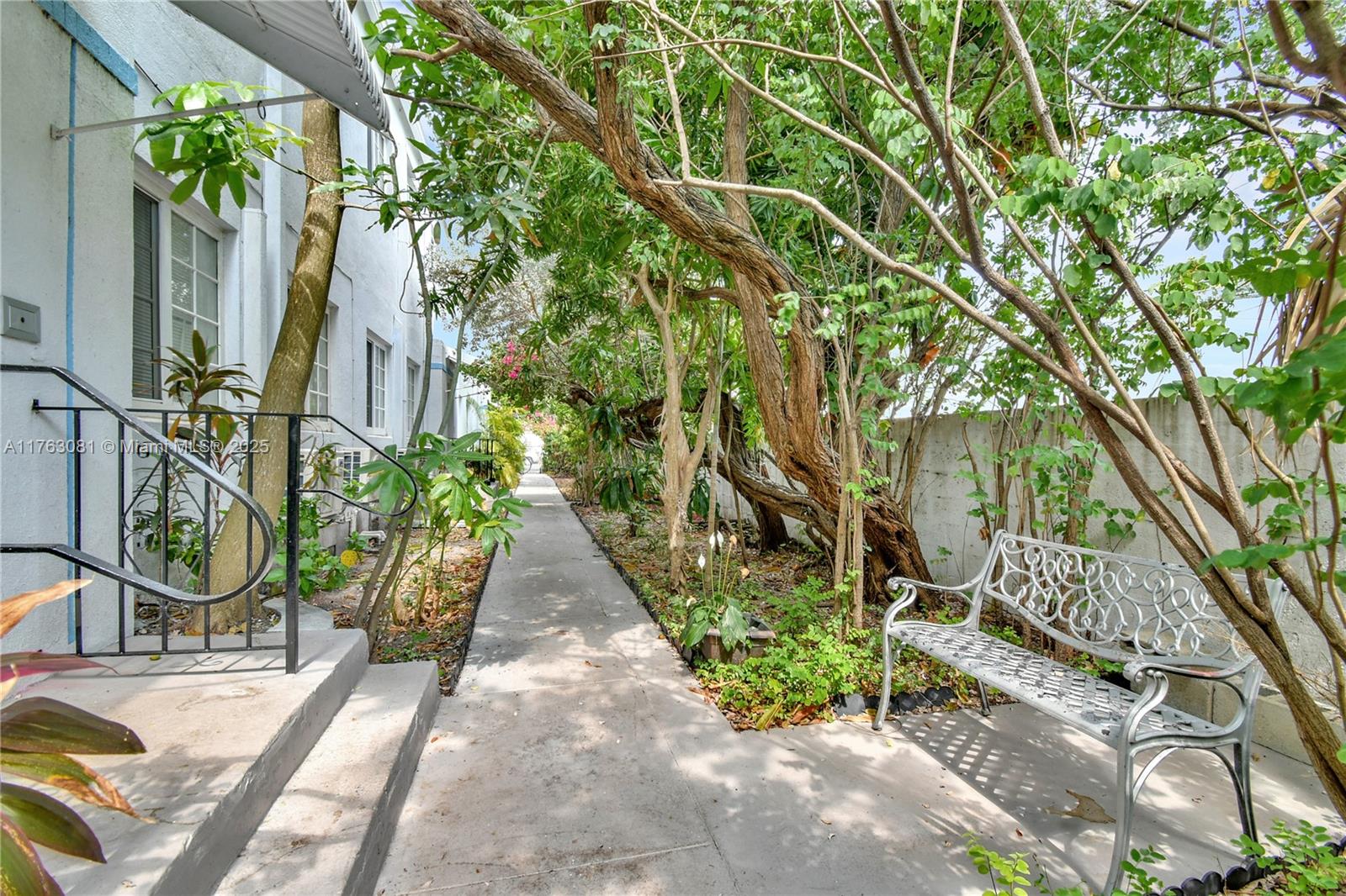 Rental Property at 1619 Meridian Ave 8, Miami Beach, Miami-Dade County, Florida - Bathrooms: 1  - $1,898 MO.