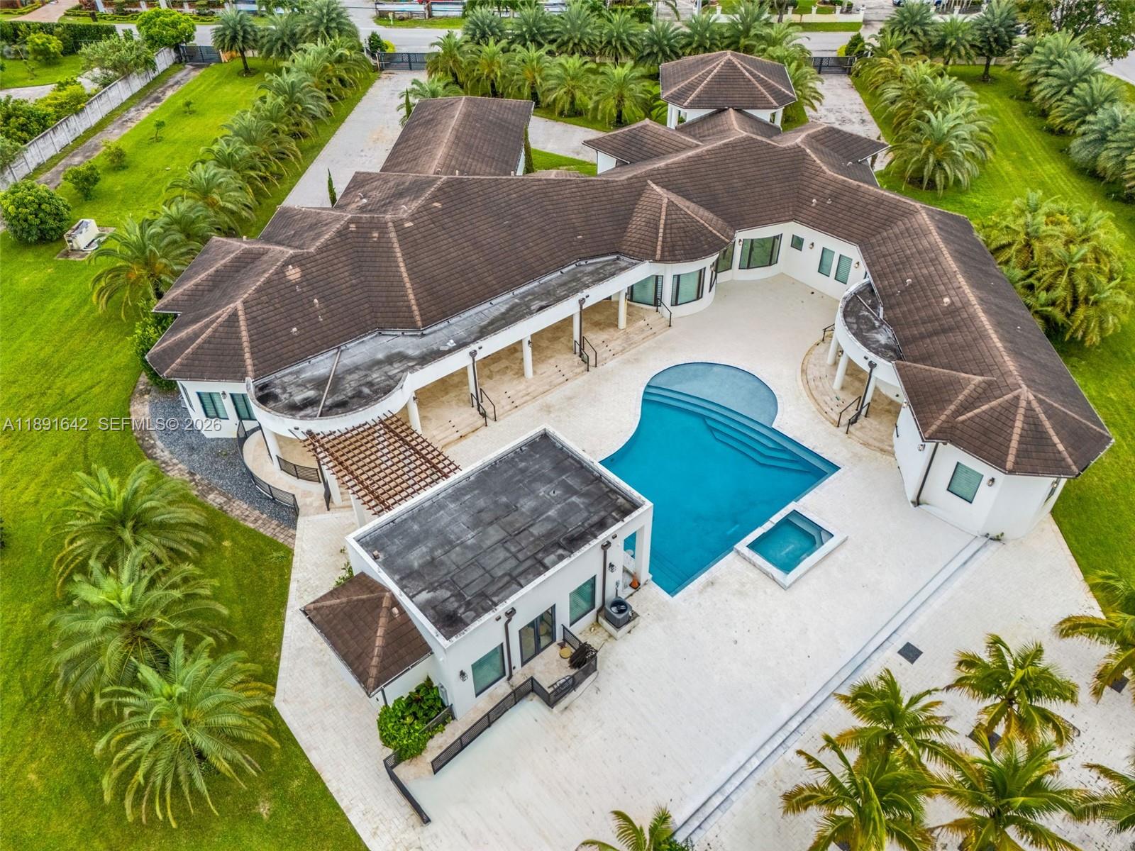 BIRD ROAD FARMSITES - Residential