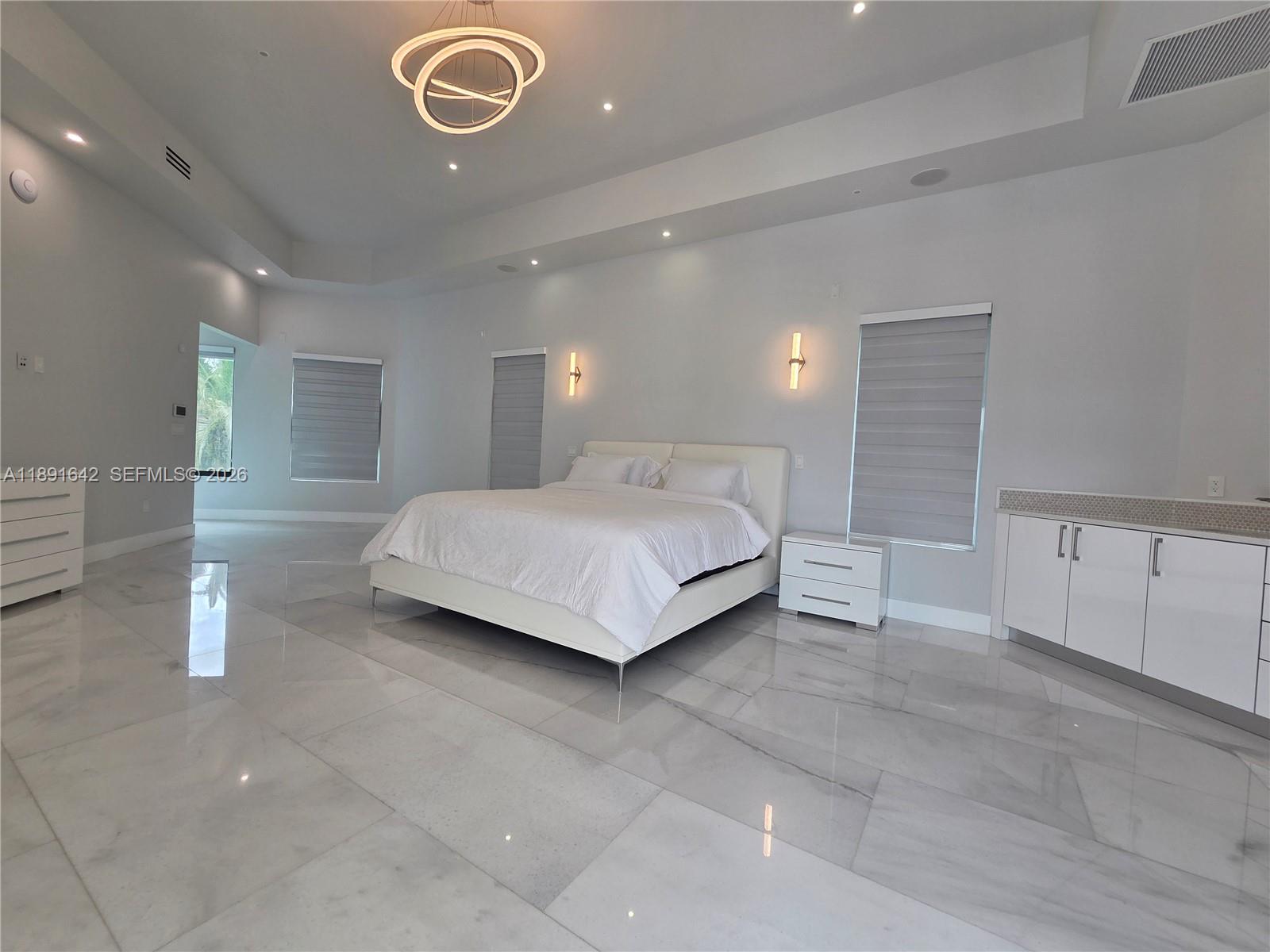 BIRD ROAD FARMSITES - Residential