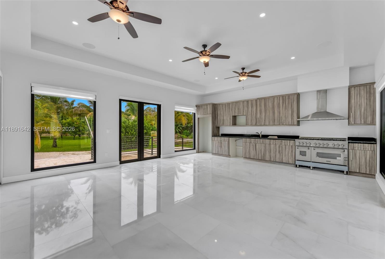 BIRD ROAD FARMSITES - Residential