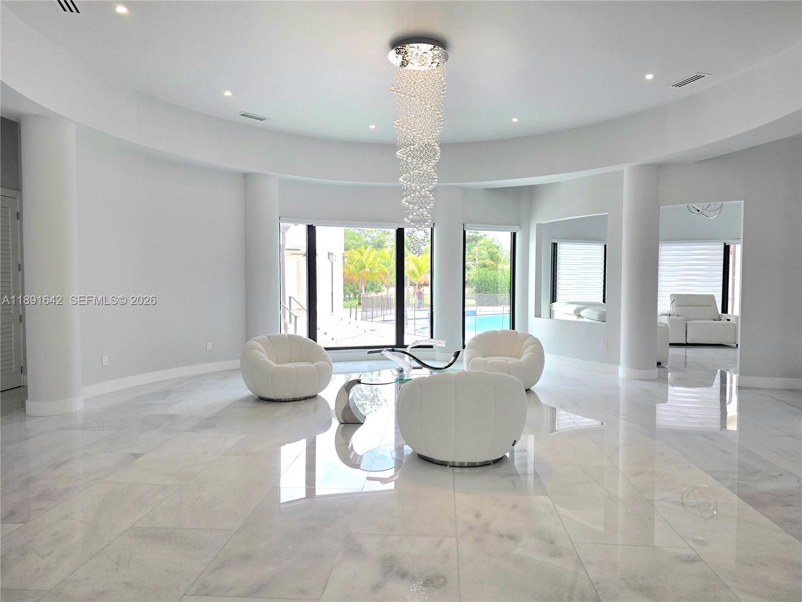 BIRD ROAD FARMSITES - Residential