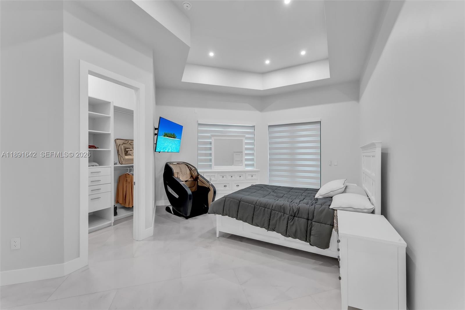 BIRD ROAD FARMSITES - Residential