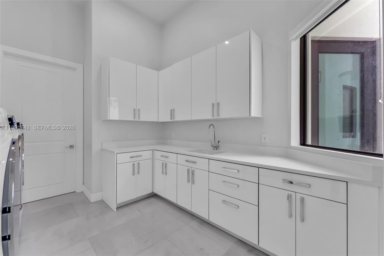 BIRD ROAD FARMSITES - Residential